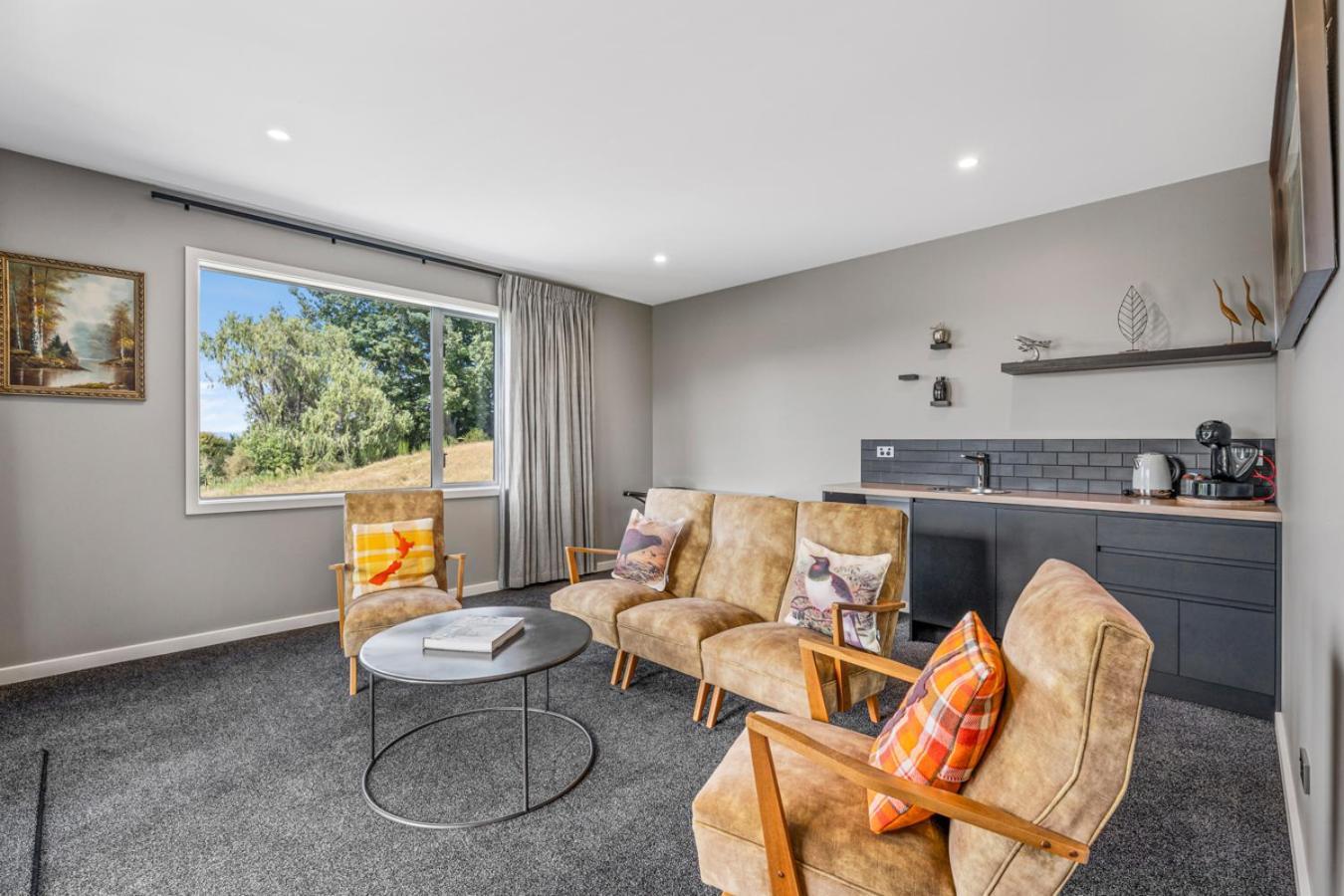 Вилла Hideaway At The Bay - Taupo. Экстерьер фото